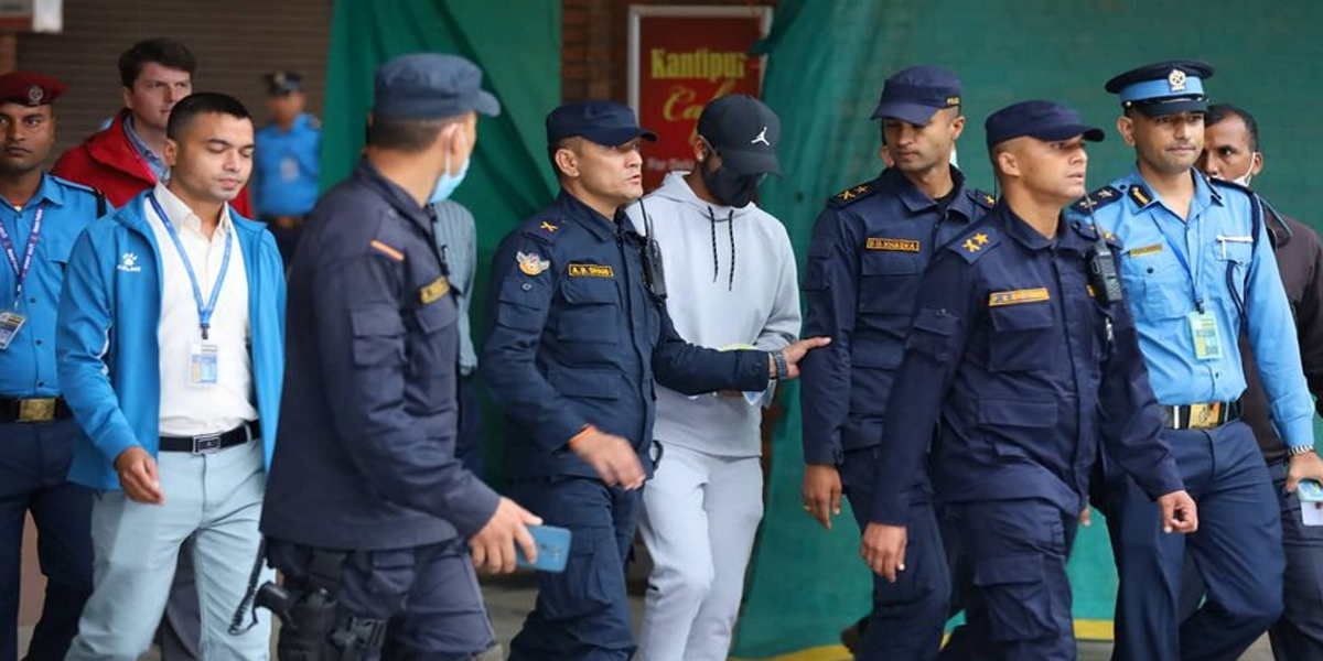 नेपाली राष्ट्रिय क्रिकेट टीमका पूर्व कप्तान सन्दीप लामिछाने पुर्पक्षका लागि जेल चलान