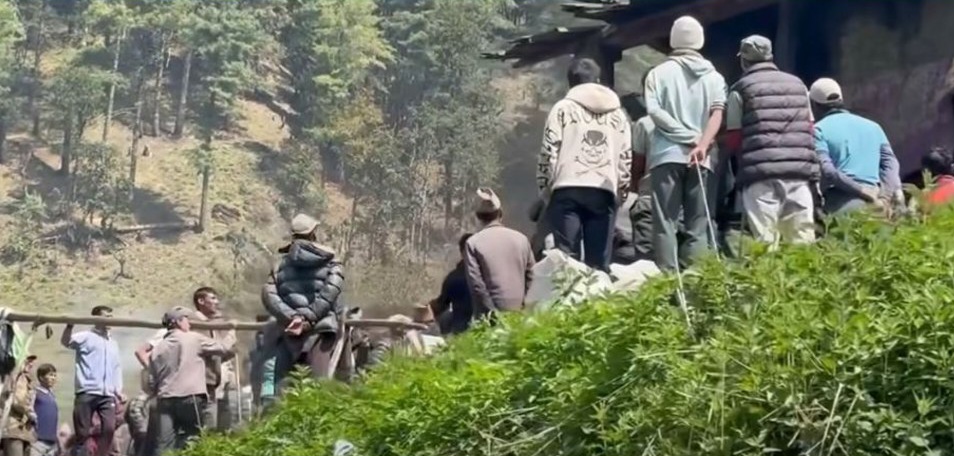 बाजुरा–हुम्ला सीमा विवाद घटना : उच्चस्तरीय छानबिन गर्न गृह मन्त्रालयलाई सिफारिस